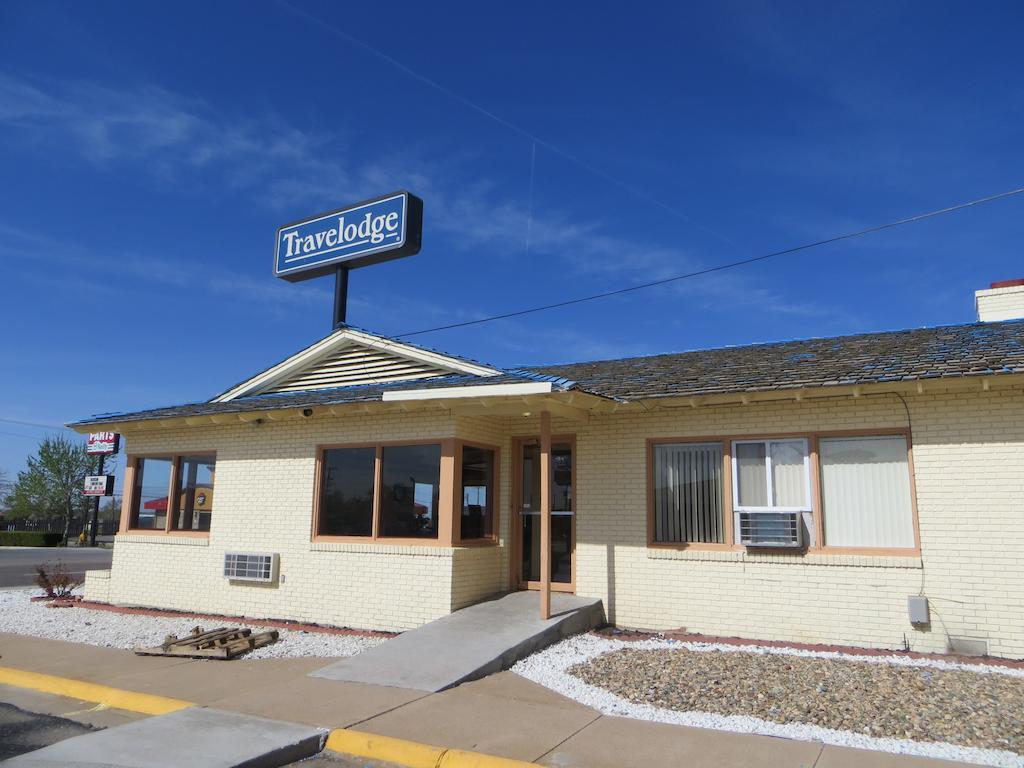 Travelodge By Wyndham ドッジシティ エクステリア 写真